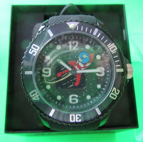 Montre tintin marche sur - on,
