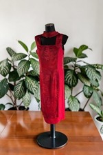Robe longue rouge avec son