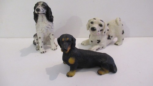 Figurine chien - de,