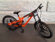 Vélo VTT MINIATURE Échelle 1