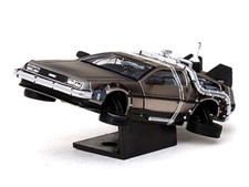DMC DeLorean DMC 12 - Back to