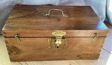 ANCIEN COFFRET BOITE EN BOIS