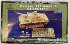 ROYAL MODEL 167 DIORAMA