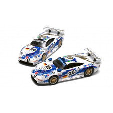 PORSCHE 911 GT1 N.25 + N.26 LE