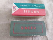 SINGER . 2 boites en carton