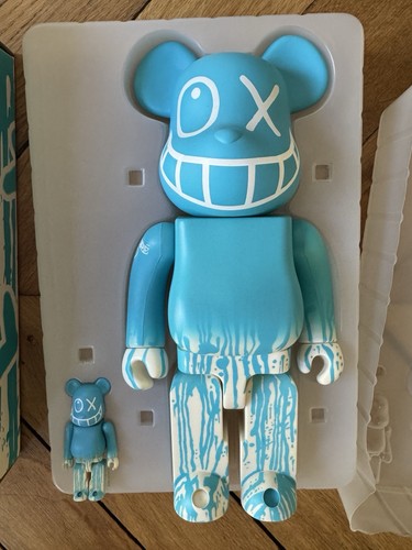 Andre saraiva bearbrick - saraiva,
