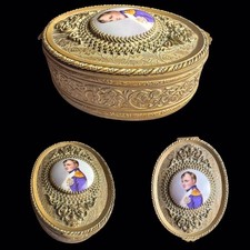 Petite Boite En Bronze Ciselé