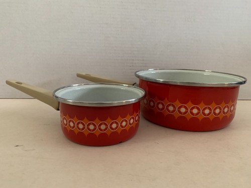 Lot casseroles metal emaille - 2,