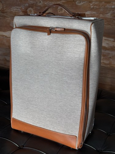 Voyager avec luxe hermès - voyager,