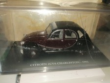 Ixo 1/24 Citroën 2CV6