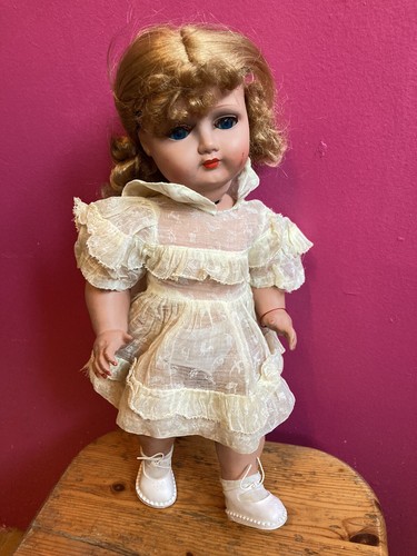 Ancienne poupée bella - 35, cm