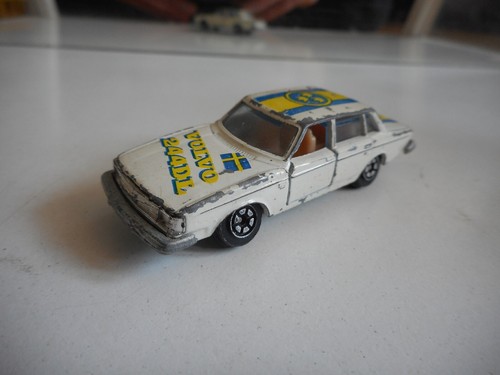 Yatming volvo 244 - 244, in