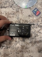Nikon Coolpix S3000 12.0MP