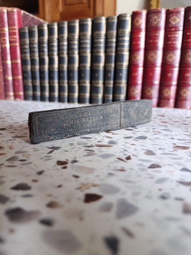 Ancien rasoir coupe chou - coupe-chou, avec