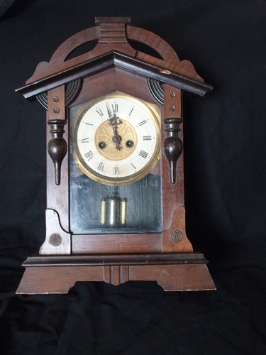 Ancienne horloge bois a - ancienne,