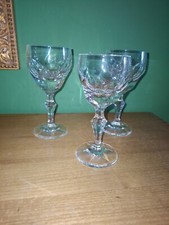3 verres en cristal taillé
