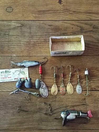 Lot anciens leurres et - leurres,