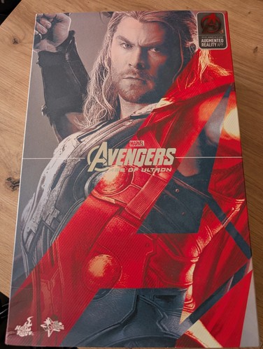 Hot toys thor - thor, of