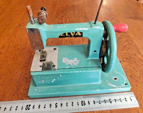 Machine coudre jouet - à,