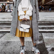 Zara Faux Daim Accordéon Pli