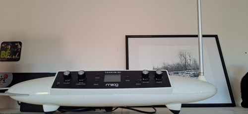 Moog theremini - moog,