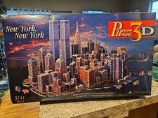 Wrebbit Puzz3D New York City 3D Puzzle 3141pc Twin Towers 1997 Vintage