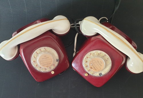 Téléphone jouet électrique