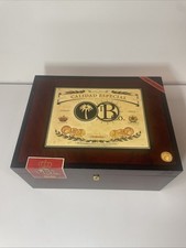 Vintage Bombay London Calidad Especial Cedar Cigar Humidor