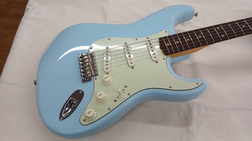 Fender vintera iii early 60s - vintera,