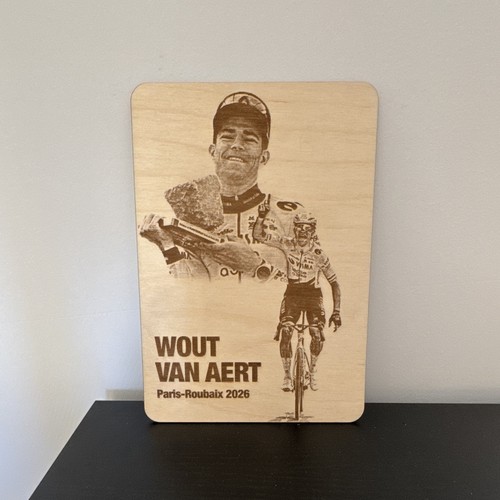 Wout van aert souvenir - van, paris