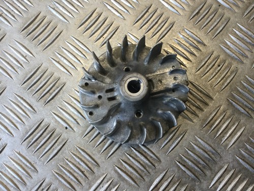 Volant moteur pour - volant,