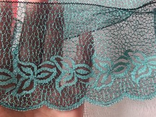 Large dentelle vinatge