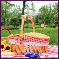 Simple Cute Wicker Carry-on Handle Storage Baskets Picnic Basket with Lid Fruit