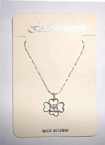 Collier avec pendentif - avec,