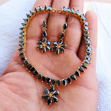 Parure Collier & Boucles