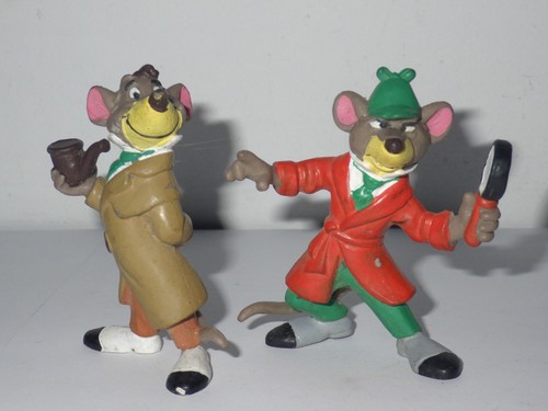 Figurine pvc vintage basil - -,