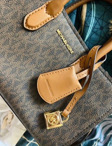 Petit sac main michael kors - à,