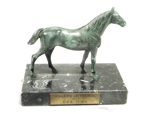 Statue cheval - 🇫🇷,