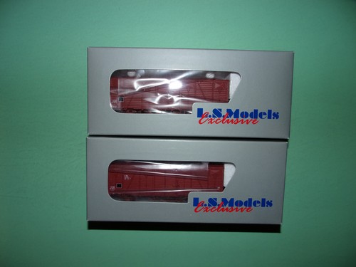 Models box set - 2, short