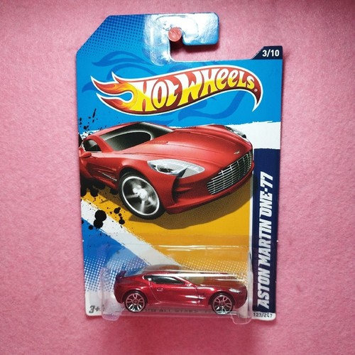 Hot wheels aston - hot,