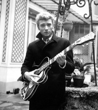 Affiche du chanteur Johnny