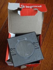LEGRAND Prise de sol étanche