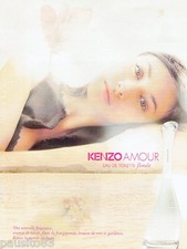 PUBLICITE ADVERTISING 115  2009  Kenzo Parfum Amour femme