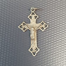 croix religieuse ancienne en