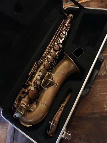Saxophone alto king modèle - saxophone,