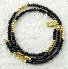 Collier de perles pierres