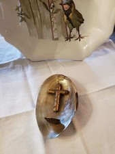 CRUCIFIX BENITIER VINTAGE  EN COQUILLAGE BOULOGNE SUR MER