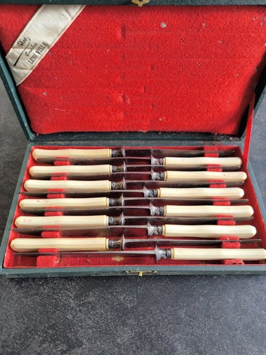 Ancienne malette couteaux - de,