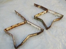 Paire d'anciens pîed de banc