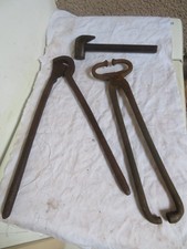 4 x ancien outil maréchal